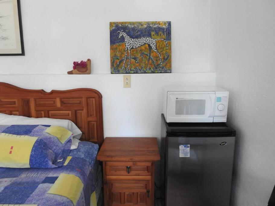 Habitacion Independiente A Pie Del Lago Con Ac Tequesquitengo Ngoại thất bức ảnh
